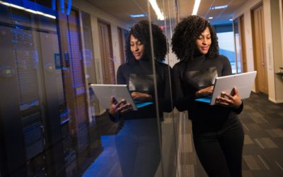 Aluna da graduação da UFF conquista prêmio “Women That Build – Brazil” com projeto de tecnologia social